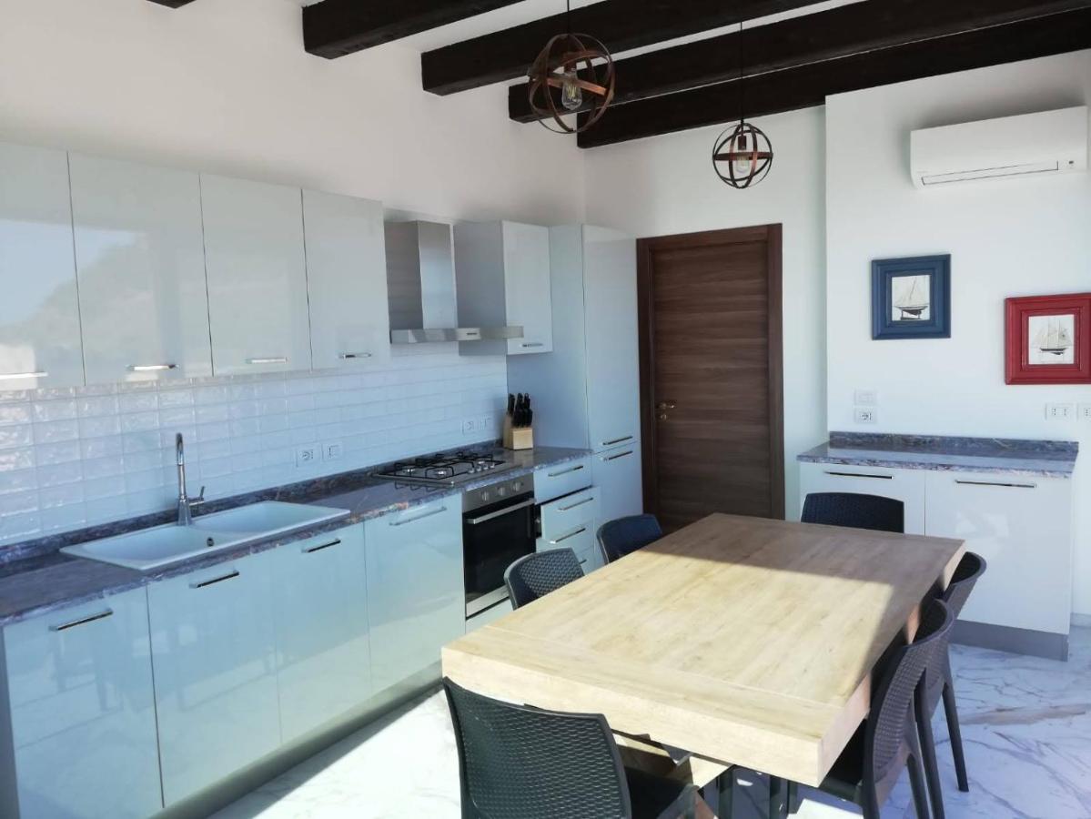 Palazzo Del Golfo Penthouse Apartment Castellammare del Golfo Bagian luar foto