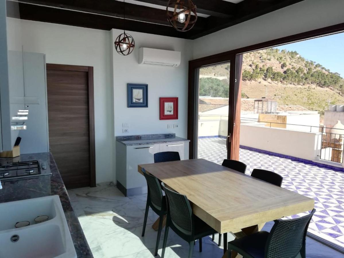 Palazzo Del Golfo Penthouse Apartment Castellammare del Golfo Bagian luar foto