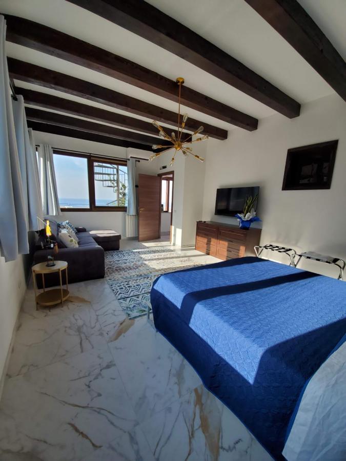Palazzo Del Golfo Penthouse Apartment Castellammare del Golfo Bagian luar foto